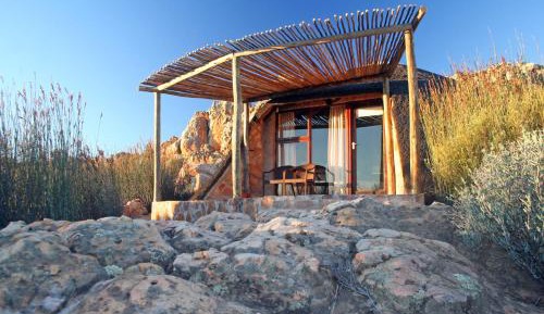 Hut Suite