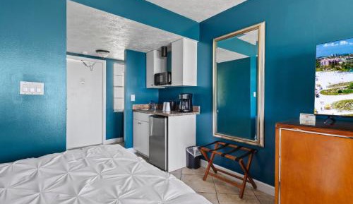 Standard Double Suite