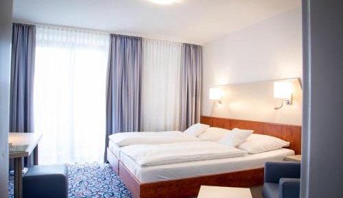 Large Double Room