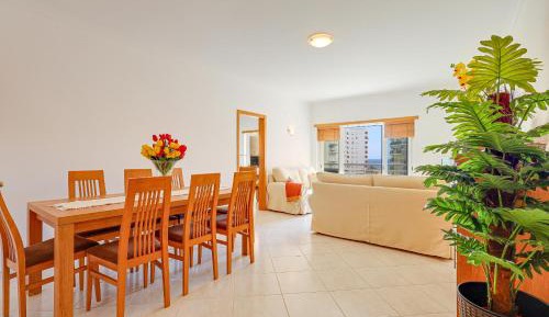Two-Bedroom Apartment with Sea View