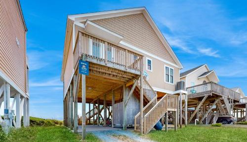 Two Bedroom Holiday Home