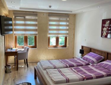 Comfort Triple Room
