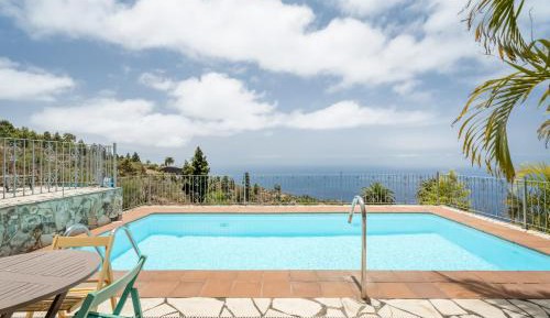 Villa with Sea View