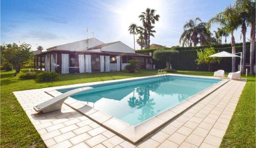 Four-Bedroom Vacation Home