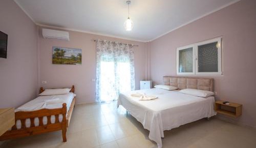 Triple Room with Balcony