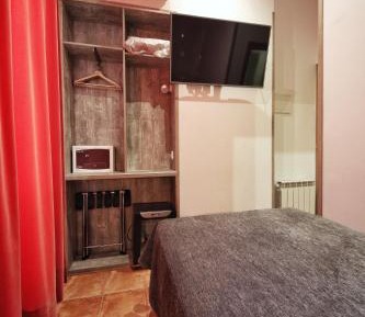 Small Single Room
