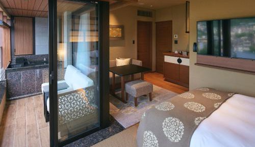 Premium Double - Top Floor