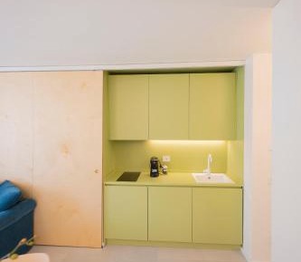 One-Bedroom Apartment with City View