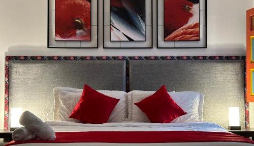 Superior King Suite