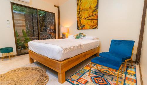 Double Room with Private External Bathroom