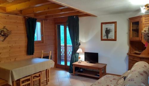 Apartment (4 Adults)