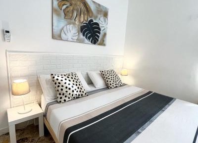 Double Room with Shared Bathroom