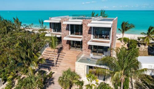 Villa - Beach Front