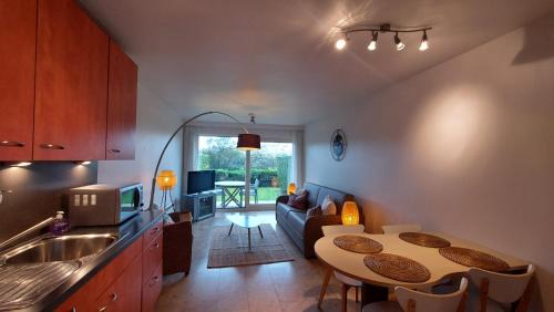 Studio (4 Adults)
