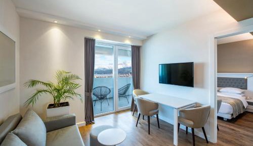 One-Bedroom Suite