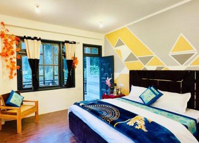 Double Room with Mountain View