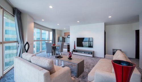 Apartment with City View