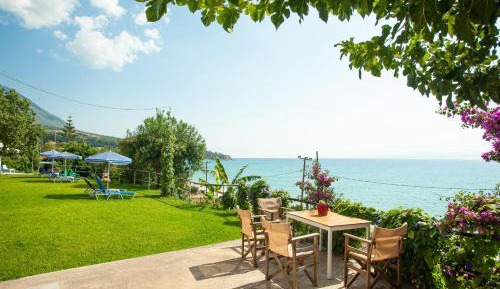 Studio with Garden View - Ground Floor