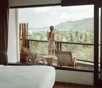 Deluxe Suite with Spa Bath