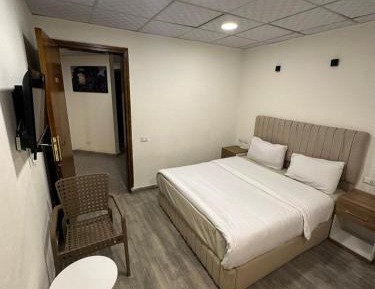 Two-Bedroom Suite