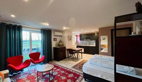 Studio Apartment