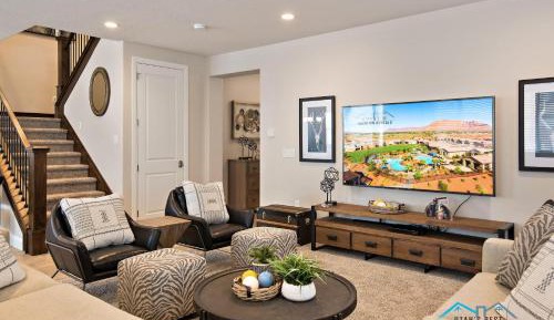 Six-Bedroom Holiday Home