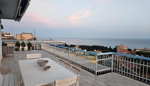 Three-Bedroom Apartment with Ocean View