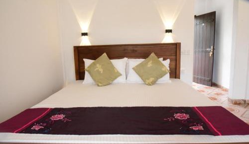 Deluxe Double Room with Balcony and Sea View