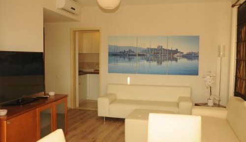 Deluxe Suite with Sea View