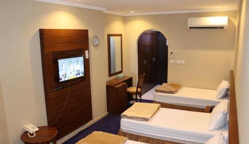 Triple Room with Private Bathroom