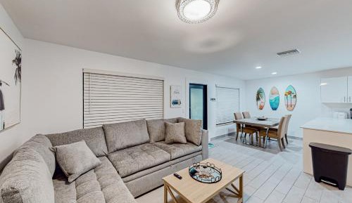 One Bedroom Apartment