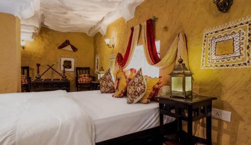 Deluxe Family Suite