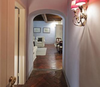 Luxury One-Bedroom Apartment