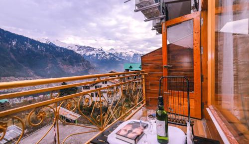 King Room with Mountain View