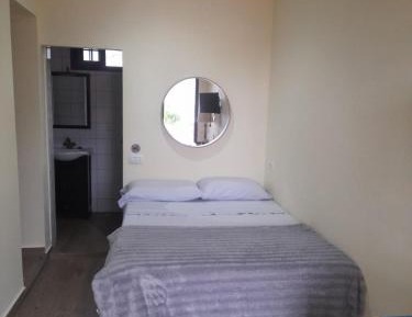 Deluxe Double Room with Side Sea View