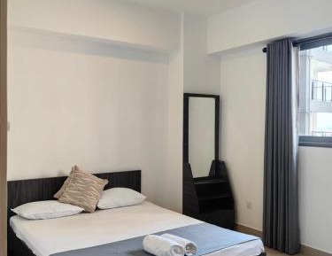 Double Room with Shared Bathroom
