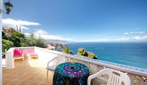 Superior One-Bedroom Apartment with Balcony