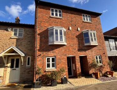 Three-Bedroom Townhouse