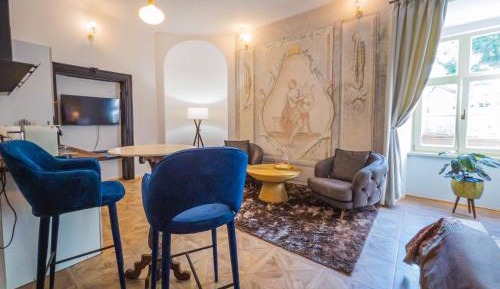 Superior Apartment
