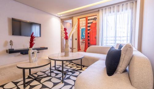 Deluxe Apartment