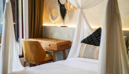 Deluxe Room with Balcony