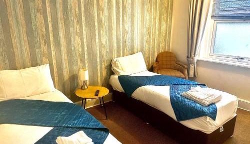 Double or Twin Room with Private Bathroom
