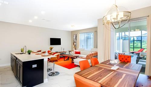 Four-Bedroom Holiday Home
