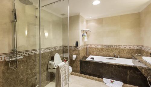 Governor Suite King