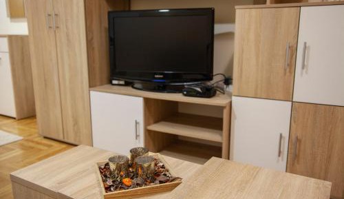 Studio Apartment with Terrace and Garden View