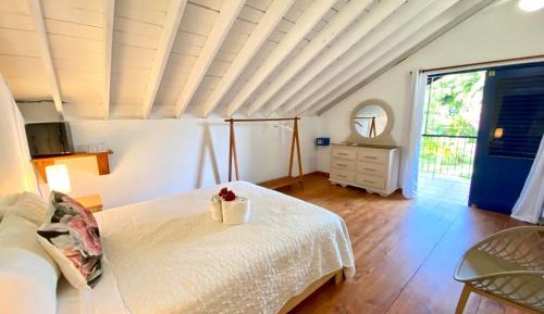Double Room with Balcony and Sea View