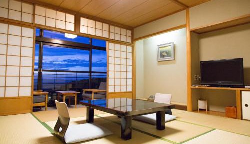 Standard Japanese Style Room - Meal Served in the Room