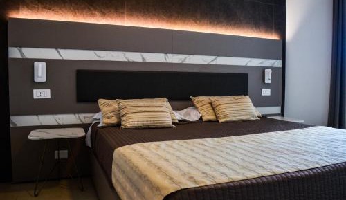 Superior Double Room with Balcony