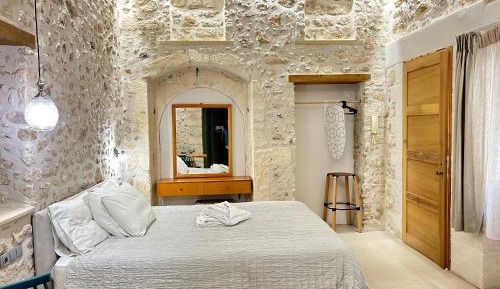 Studio without Balcony