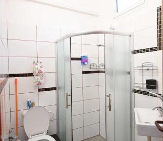 Private Dormitory Room (4 Adults)